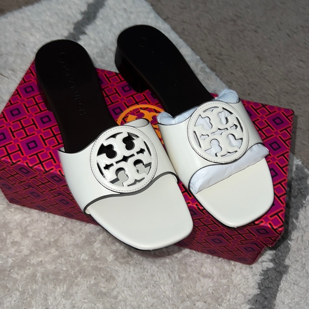**BRAND NEW** Tori Burch Bombe Miller Slide Cristallo-Calf
